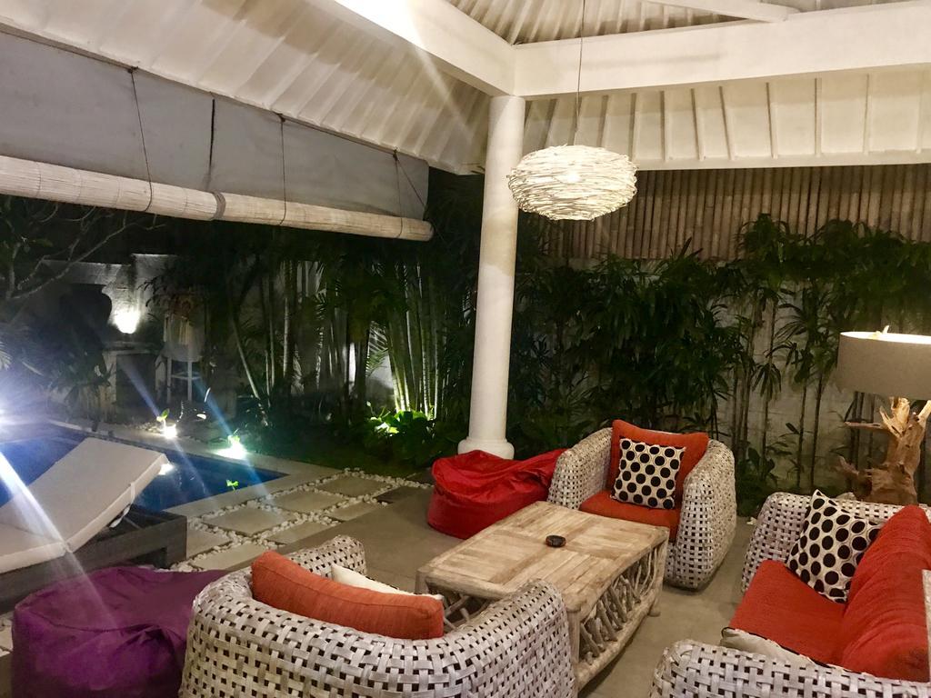 Villa Camelia Seminyak  Exterior photo